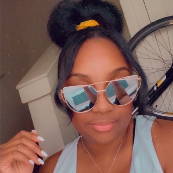 ‼️SOLD‼️🧡SHADES🧡 - Picture 2 of 4